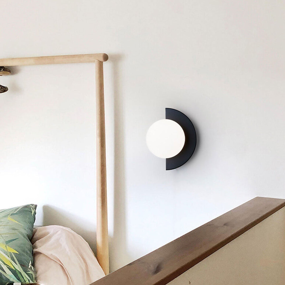Halfcirkelvormige Wandlamp met Gekleurde Bol Modern Design Decoratieve Verlichting voor Woonkamer Slaapkamer Gang