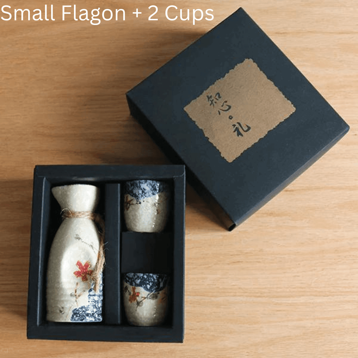 Japans Sakura Sake Serviesset met Karaf en Kopjes - Keramiek met Kersenbloesem Motief