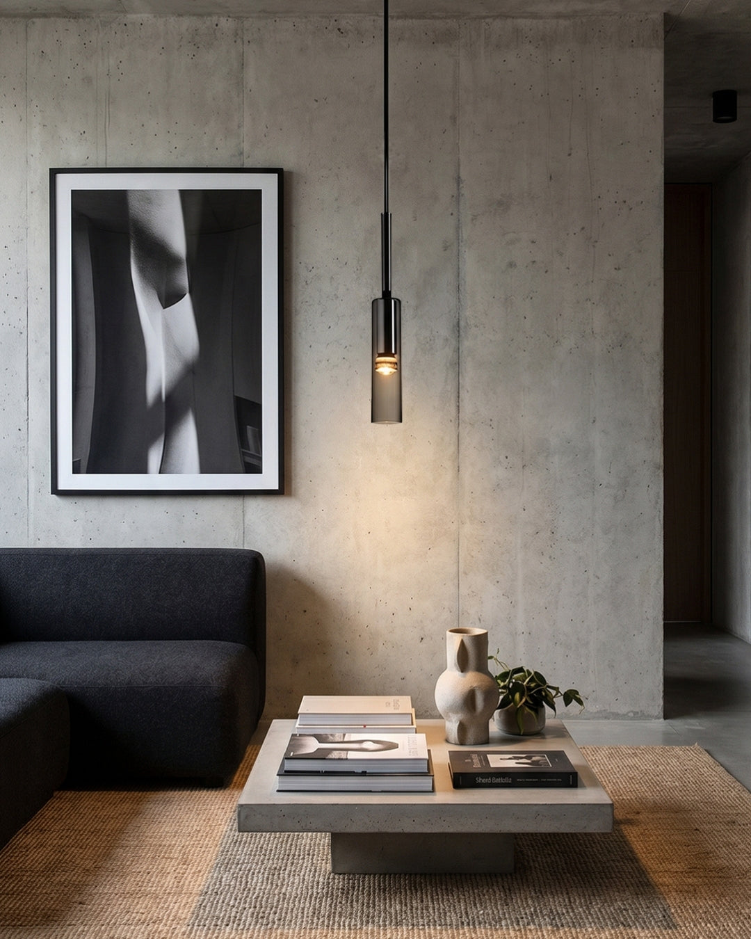 Gerookte Glazen Hanglamp met Minimalistische Metalen Structuur - Moderne Sfeerverlichting voor Eetkamer, Slaapkamer en Woonkamer