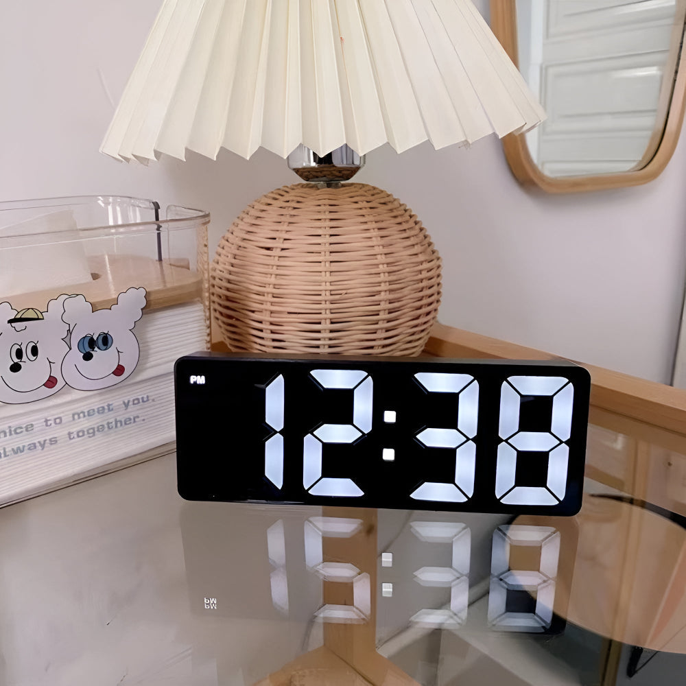 Digitale LED Spiegelwekker met Datum en Temperatuur - Minimalistisch Design voor Slaapkamer en Bureau