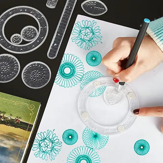 22-Delige Spirograaf Liniaalset voor Creatief Tekenen - Geometrische Patronen & Kaartenontwerp - ABS Kunststof Tekeninstrument voor Kinderen en Volwassenen