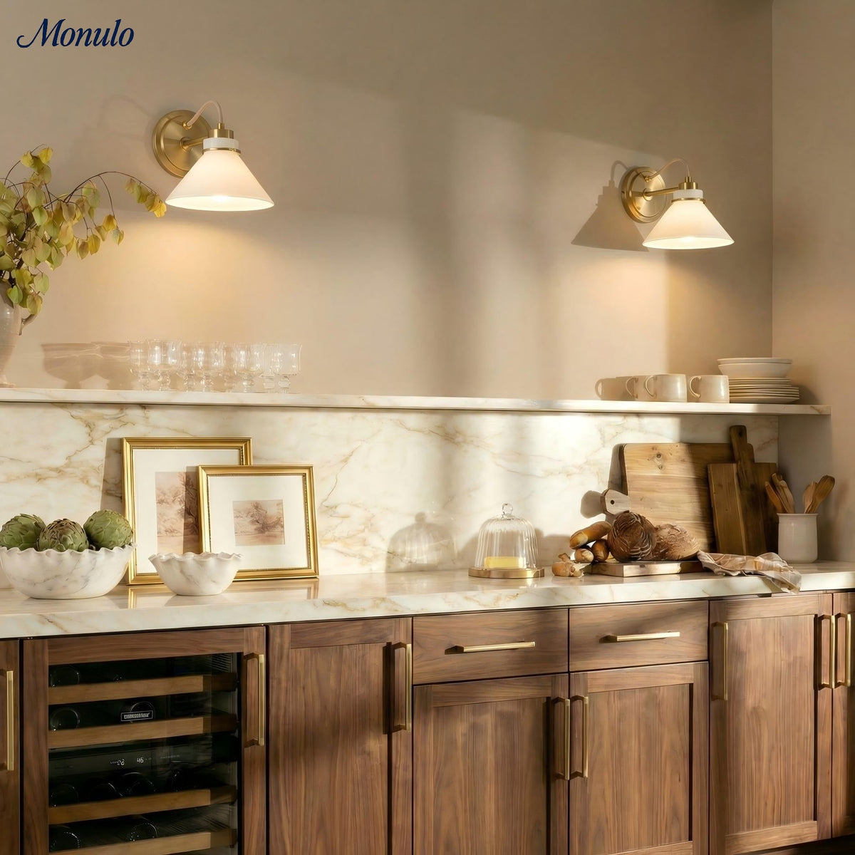 Globe Wandlamp met Gebogen Arm - Moderne Industriële Verlichting voor Badkamer, Slaapkamer en Gang