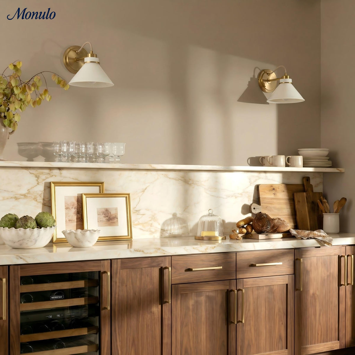 Globe Wandlamp met Gebogen Arm - Moderne Industriële Verlichting voor Badkamer, Slaapkamer en Gang