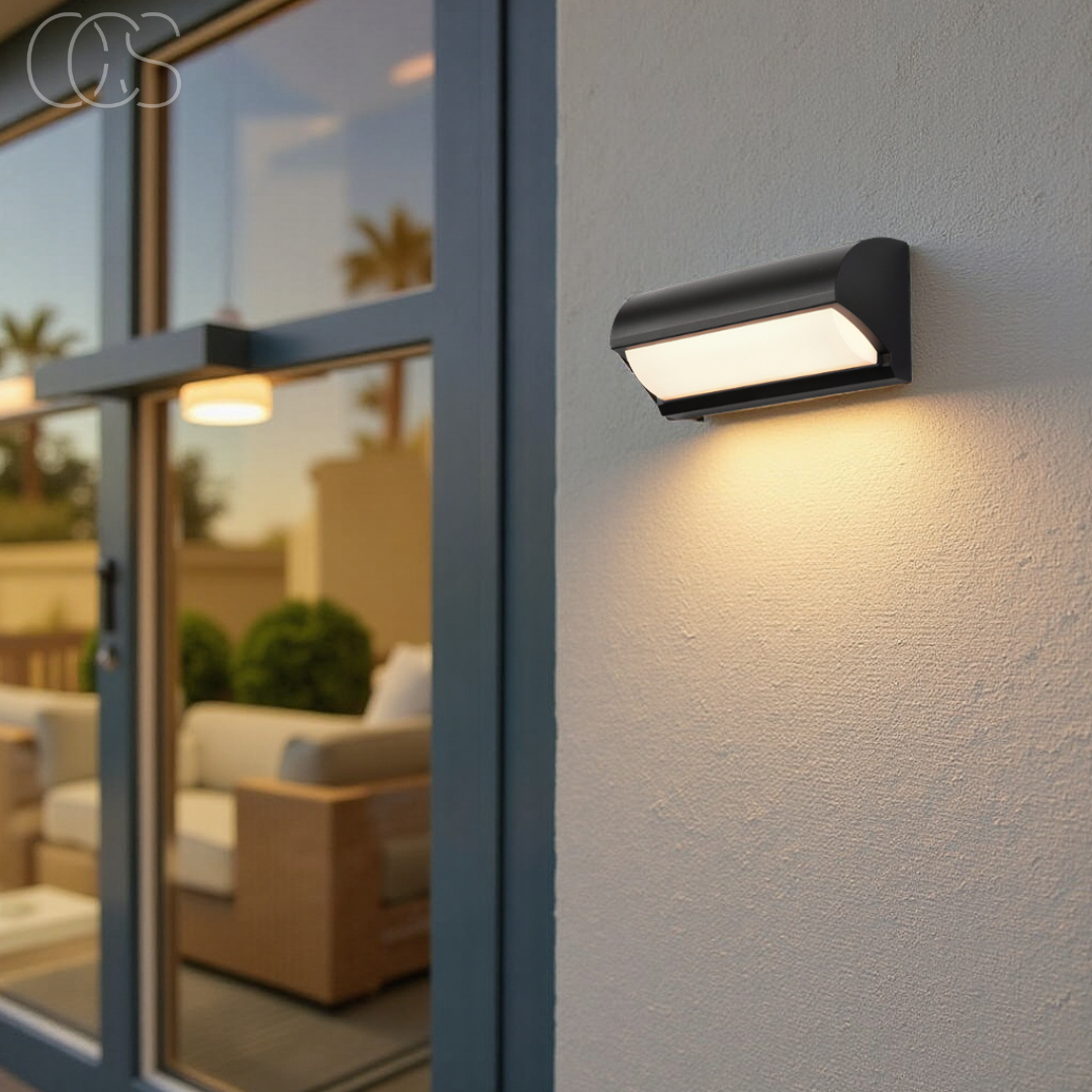 LED Buitenwandlamp Zwart IP65 Waterdicht 20W 960 Lumen Warm Wit 3000K Modern Design Tuinverlichting Gevel