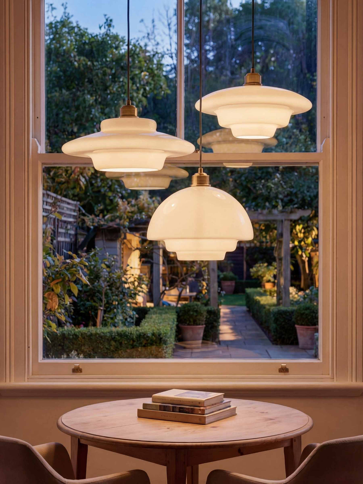 Glazen Hanglamp met Gelaagd Design - Melkwit Matglas voor Eetkamer en Woonkamer