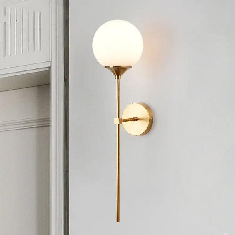 Moderne Wandlamp met Glazen Kap - Chroom of Gouden Afwerking - Scandinavische Stijl