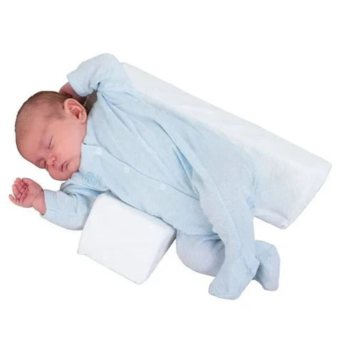 Baby Zijslaap Positiekussen - Driehoekig Antirol Kussen met Verstelbare Breedte - Zacht Memory Foam - Ademend & Wasbaar - Voor Pasgeborenen tot 12 Maanden