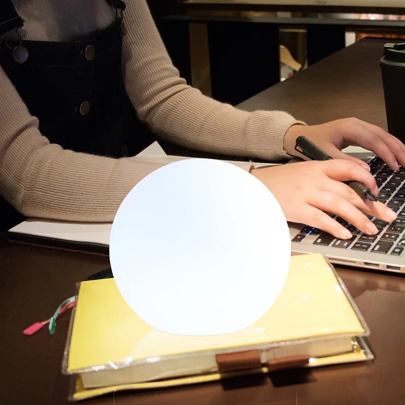 Draadloze Tafellamp met Bolkap 16 Kleuren en Afstandsbediening USB Oplaadbaar