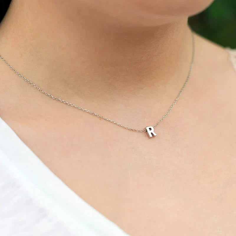 Minimalistische Letter Initiaal Ketting - Edelstaal met Verstelbare Ketting - Personaliseerbaar - Elegant voor Dagelijks of Feestelijk