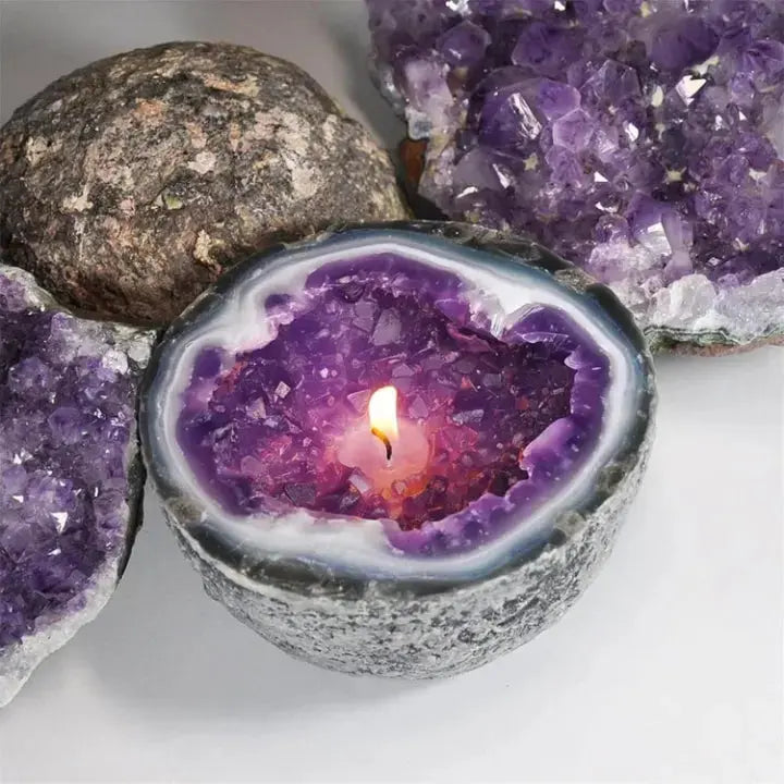 Decoratieve Geurkaars met Kristaleffect - Natuurwas in Geode-Houder voor Rust en Sfeer