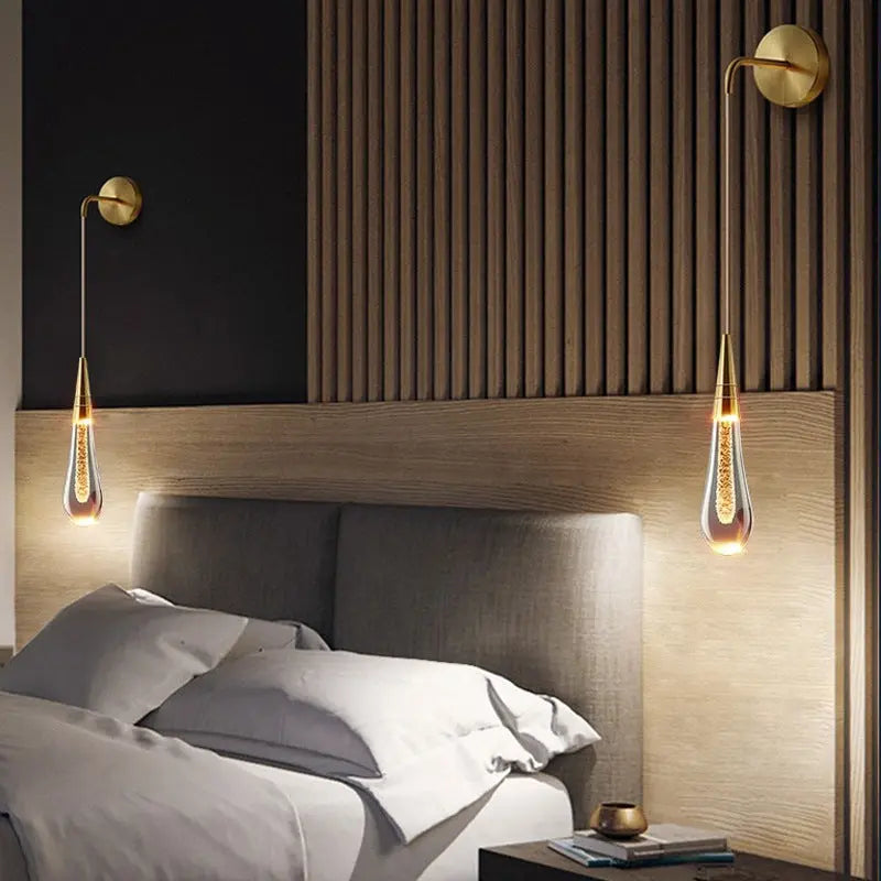 Glazen Druppelvormige Wandlamp LED met Metalen Montuur - Moderne Glas-Metaal Wandverlichting voor Slaapkamer, Woonkamer en Gang - Verstelbare Lichtkleur Warm Wit Neutraal Koel Wit