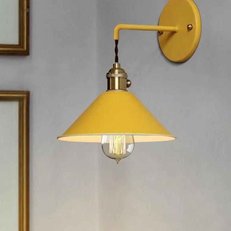 Vintage Wandlamp met Geplateerd Metaalafwerking - Elegant Lichtarmatuur in 7 Kleuren