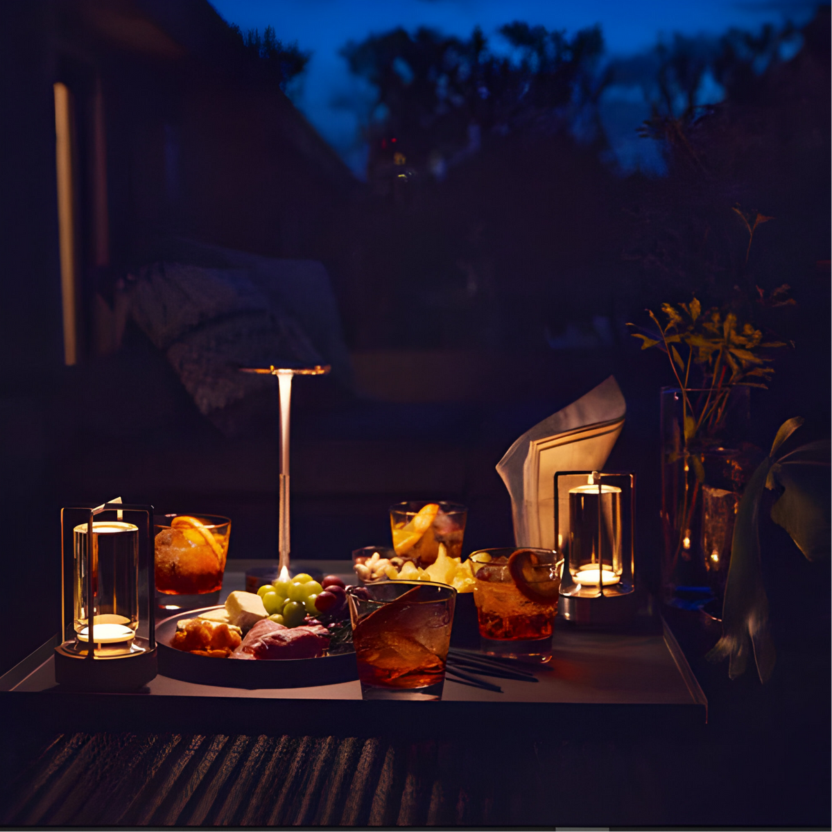 Tafellamp Draadloos LED Dimbaar Metaal Goud Zwart Zilver Oplaadbaar Touchlamp Nachtlamp Bureau Lamp Modern Design