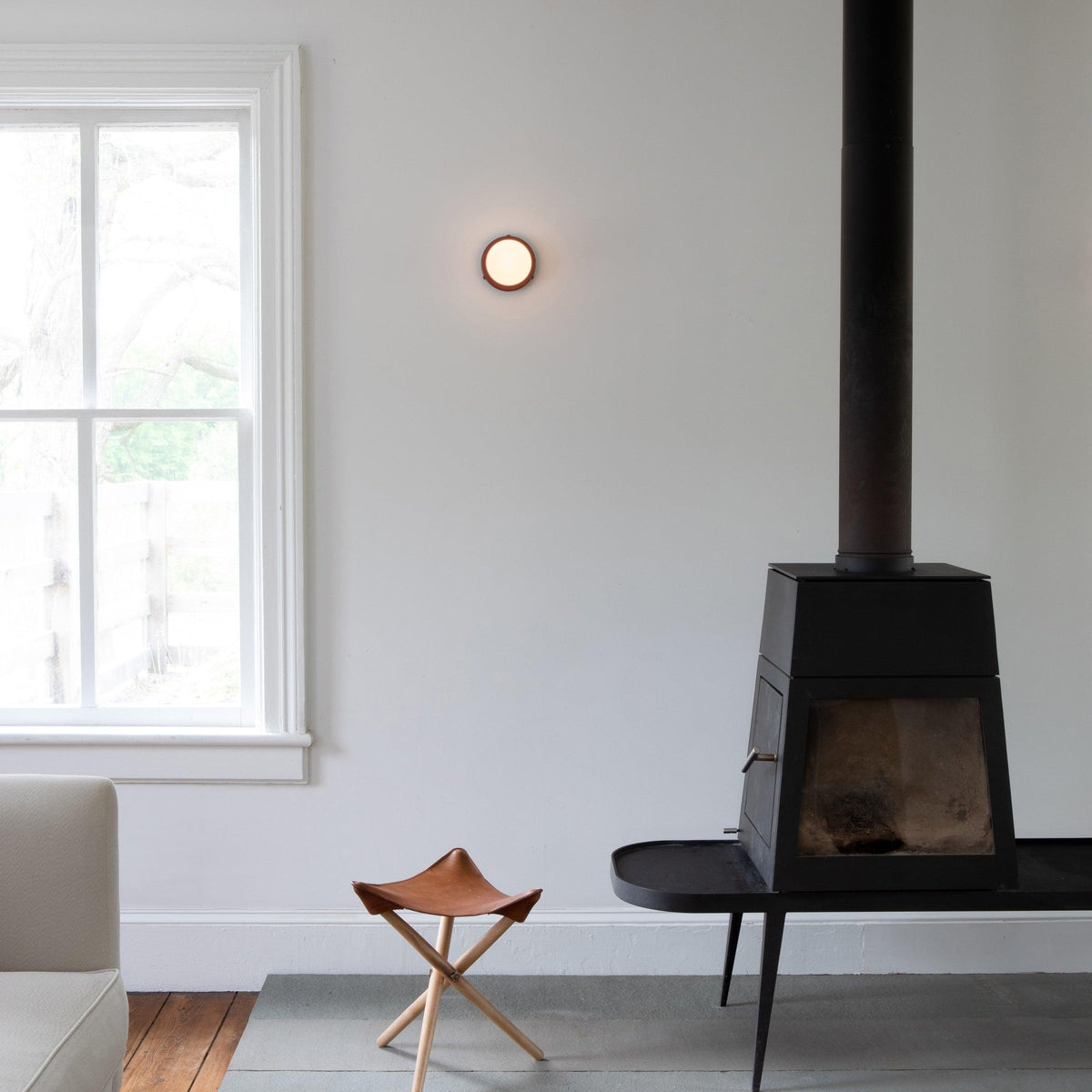 Nuvol Wandlamp - Metalen Wandspot met Glazen Bol ø12cm - Compacte Wandverlichting in 5 Kleuren