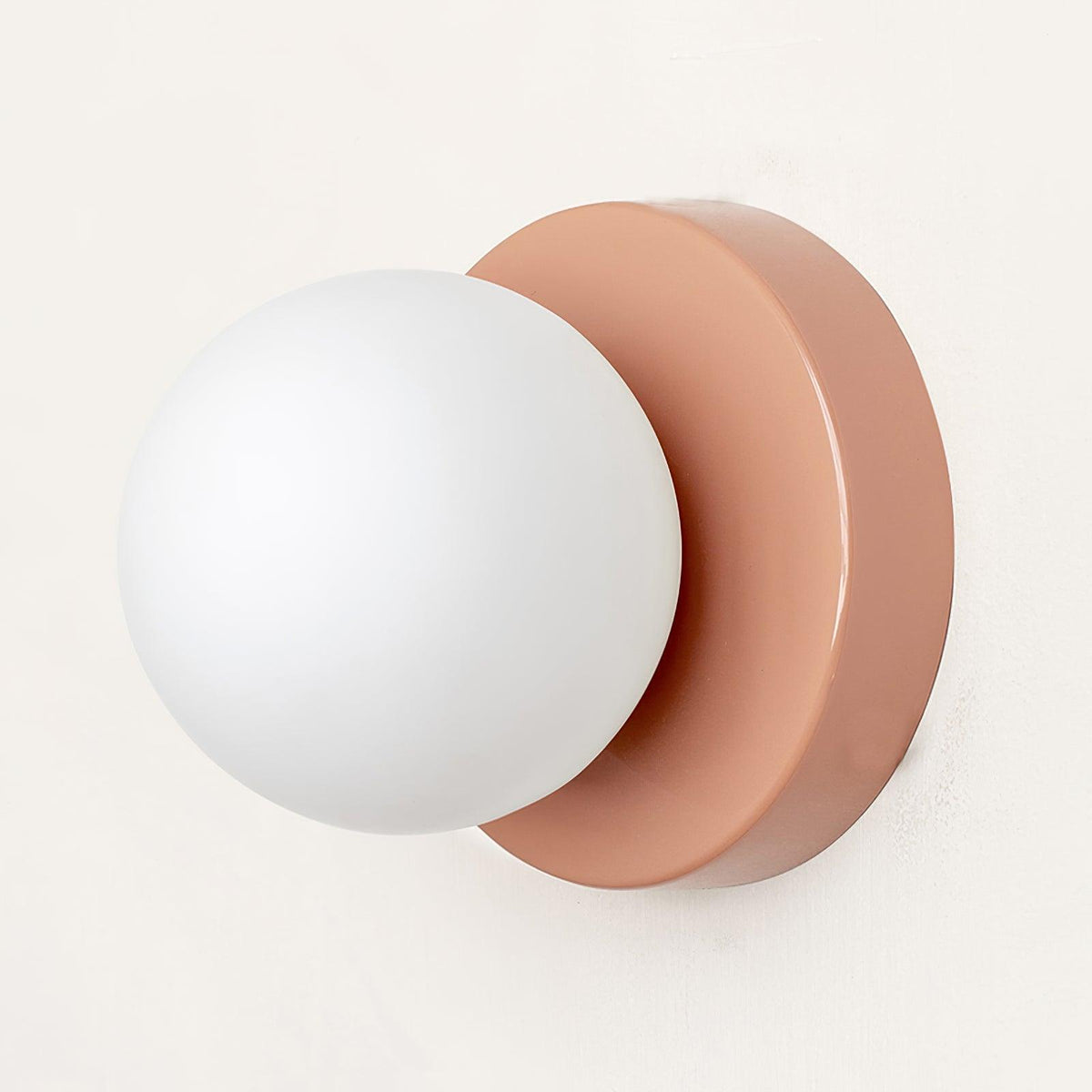 Nuvol Wandlamp - Metalen Wandspot met Glazen Bol ø12cm - Compacte Wandverlichting in 5 Kleuren