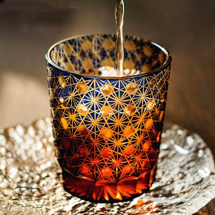 Handgeslepen Whiskeyglazen met Ster en Chrysant Patroon - Blauw Amber & Rood Amber - Inclusief Houten Doos