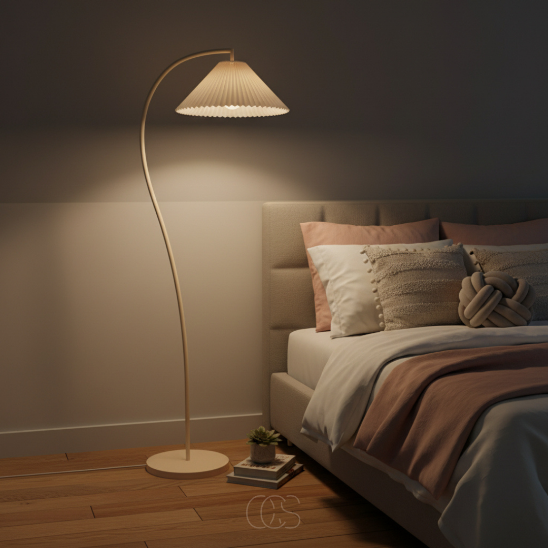 Staande Leeslamp Gebogen Arm Geplooide Kap Beige E27 Woonkamer Slaapkamer Leeshoek Dimbaar Sfeerverlichting