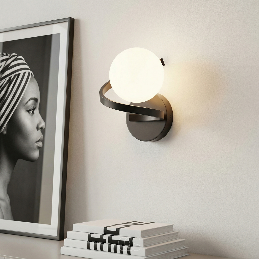 Wandlamp Matglas met Metalen Ring Zwart Spatwaterdicht IP44 Modern Design voor Hal Slaapkamer en Badkamer