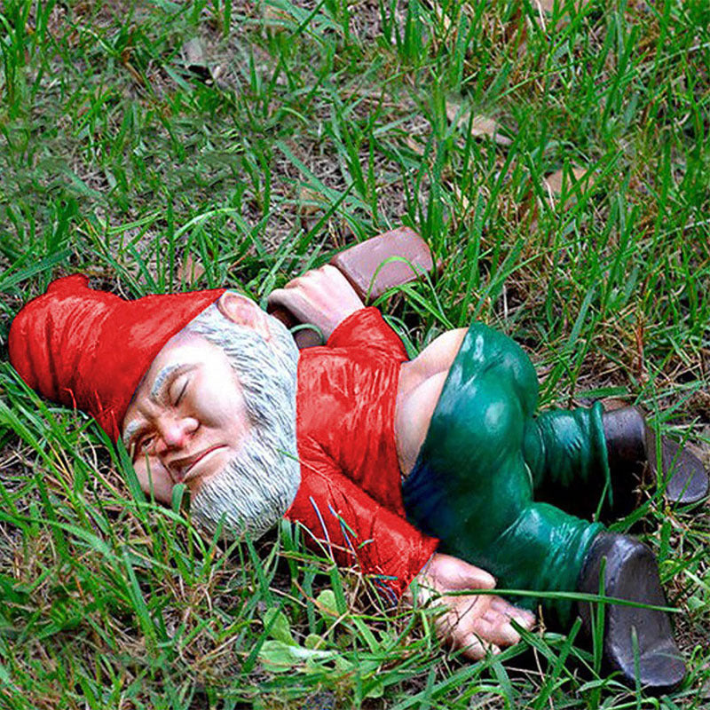 Handgemaakte Tuinkabouter met Drankfles - Weersbestendig Hars - Humoristische Tuindecoratie voor Tuin 30cm