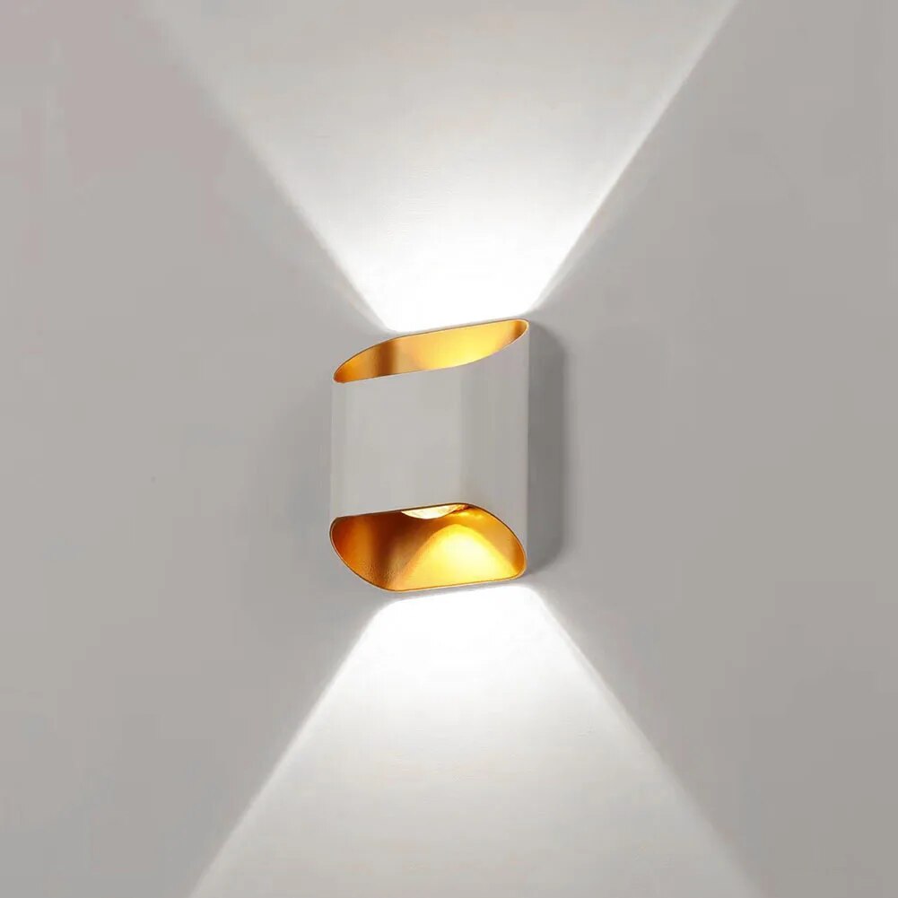 Moderne LED Buitenwandlamp IP65 Waterdicht - Stijlvolle Tuinverlichting voor Gevel & Terras