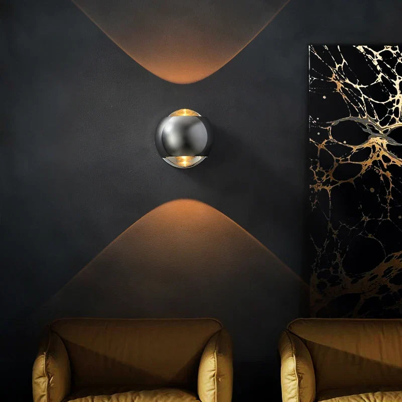 Moderne Wandlamp met LED Verlichting - Messing Afwerking voor Hal & Woonkamer