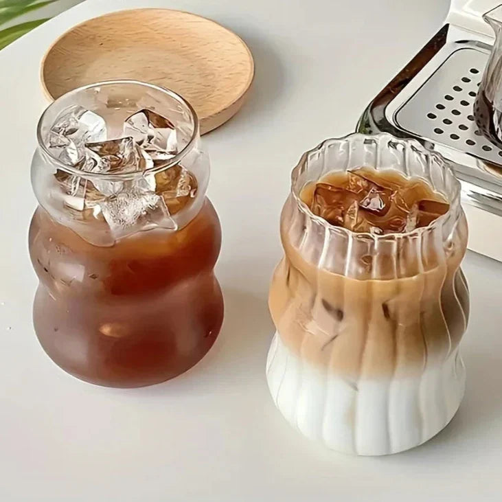 Hittebestendig Geribbeld Glas 4-delige Set - Dubbelwandig Drinkglas voor Warme en Koude Dranken - Eco-vriendelijk Borosilicaatglas 350ml