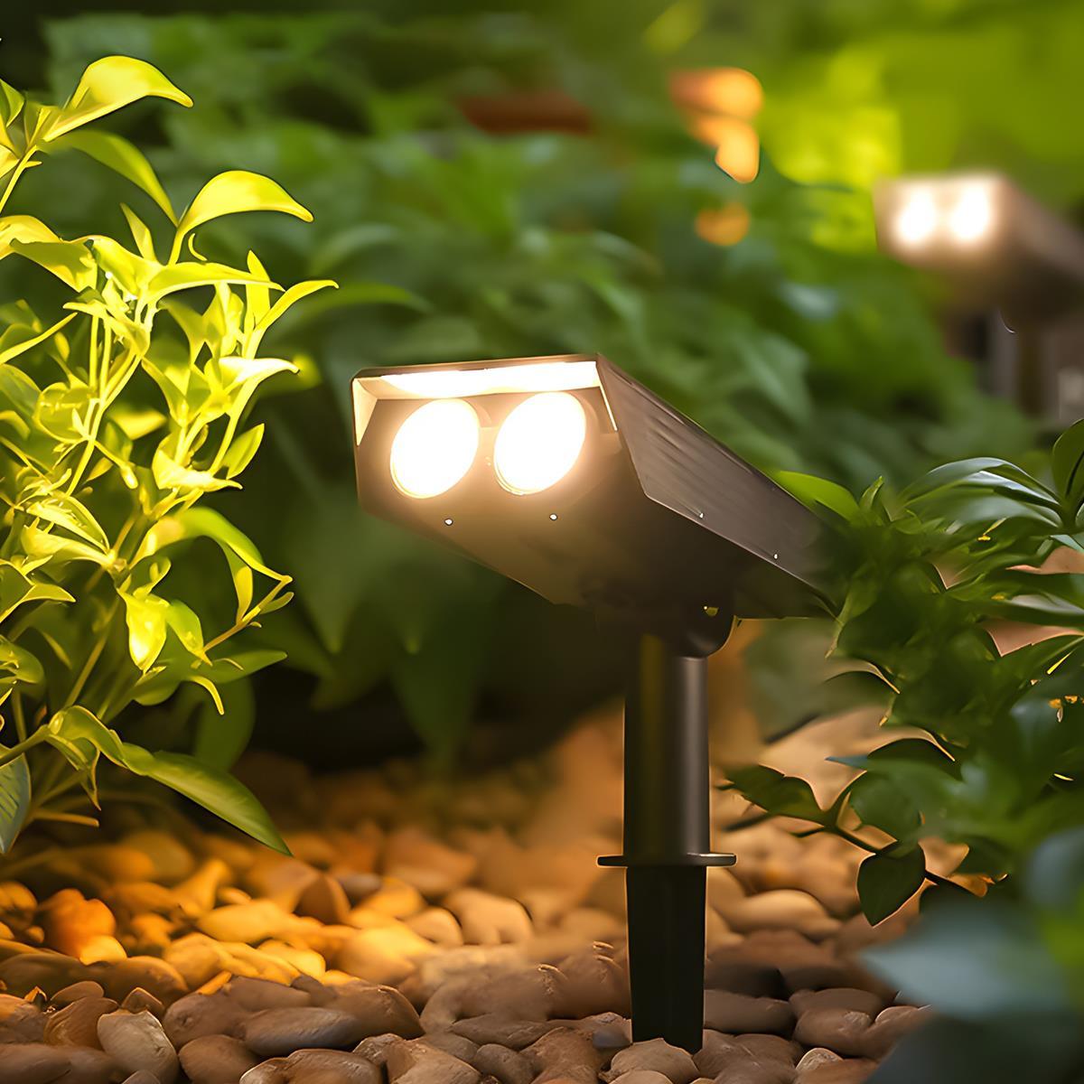 Solar Gevelspot LED Warmwit IP65 Verstelbare Zoomlens Draadloos voor Muur Oprit en Terras