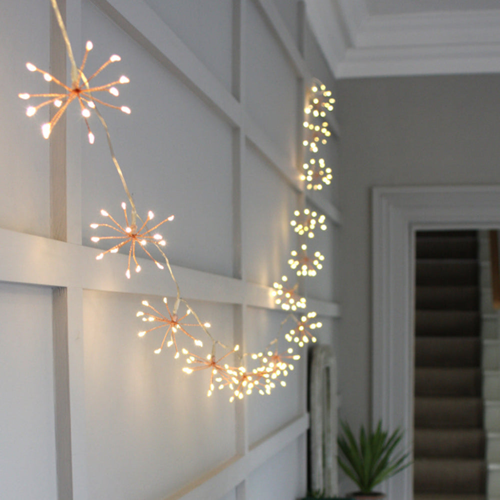 Koperen Starburst LED-lichtslinger - Batterij of Stekker - Warmwit Licht met Timer - 6h ON/18h OFF