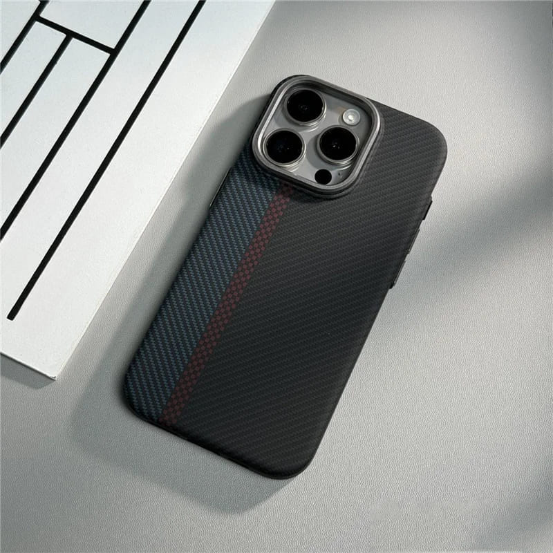 Telefoonhoesje met Carbon Fiber Textuur voor iPhone 12 tot 17 Schokbestendig Mat Design Beschermhoes