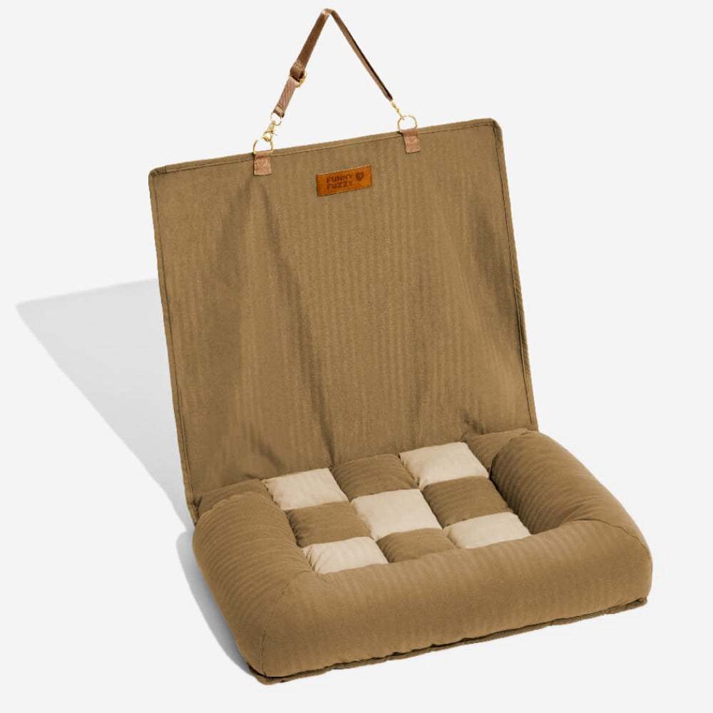 Hondenautobed Opvouwbare Reismat Lounge Stijl met Verhoogde Rand voor Grote Honden Chessboard Lounge