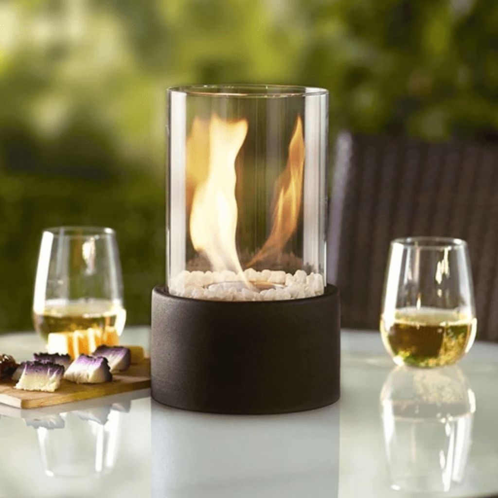Tafel Vuurkorf Cilinder Glas Marmer Bioethanol Binnen Buiten Terras Eetkamer Hygge Sfeerverlichting Sfeerhaard