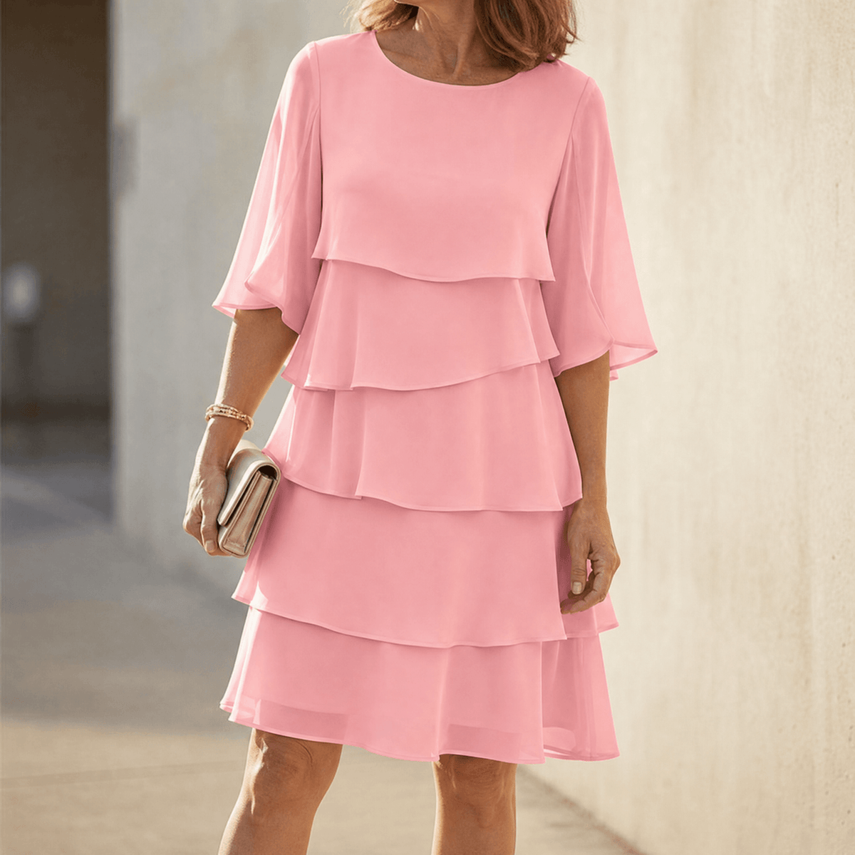 Gelaagde Ruffle Jurk voor Vrouwen - Vloeiende Chiffon met Vleugelmouwen & 4 Lagen