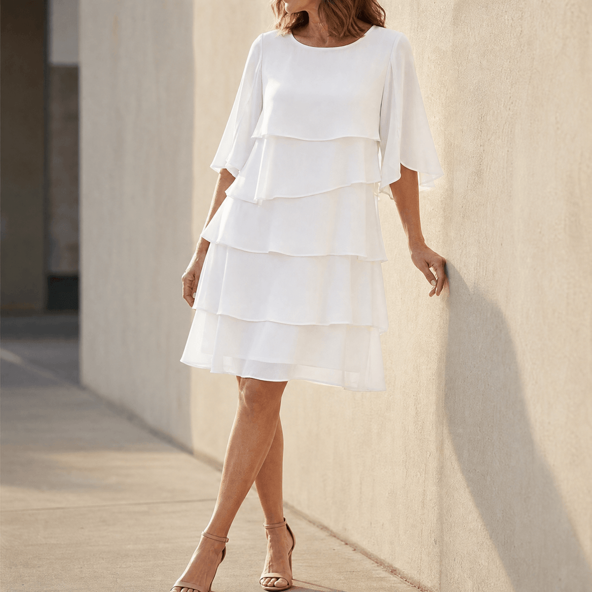 Gelaagde Ruffle Jurk voor Vrouwen - Vloeiende Chiffon met Vleugelmouwen & 4 Lagen