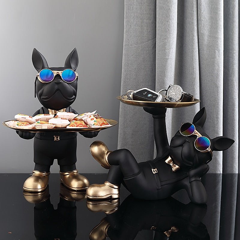 Franse Bulldog Butler Sculptuur met Dienblad - Decoratieve Hondenfiguur in Loungende of Staande Pose - Speelse Hondenliefhebber Woonaccessoire