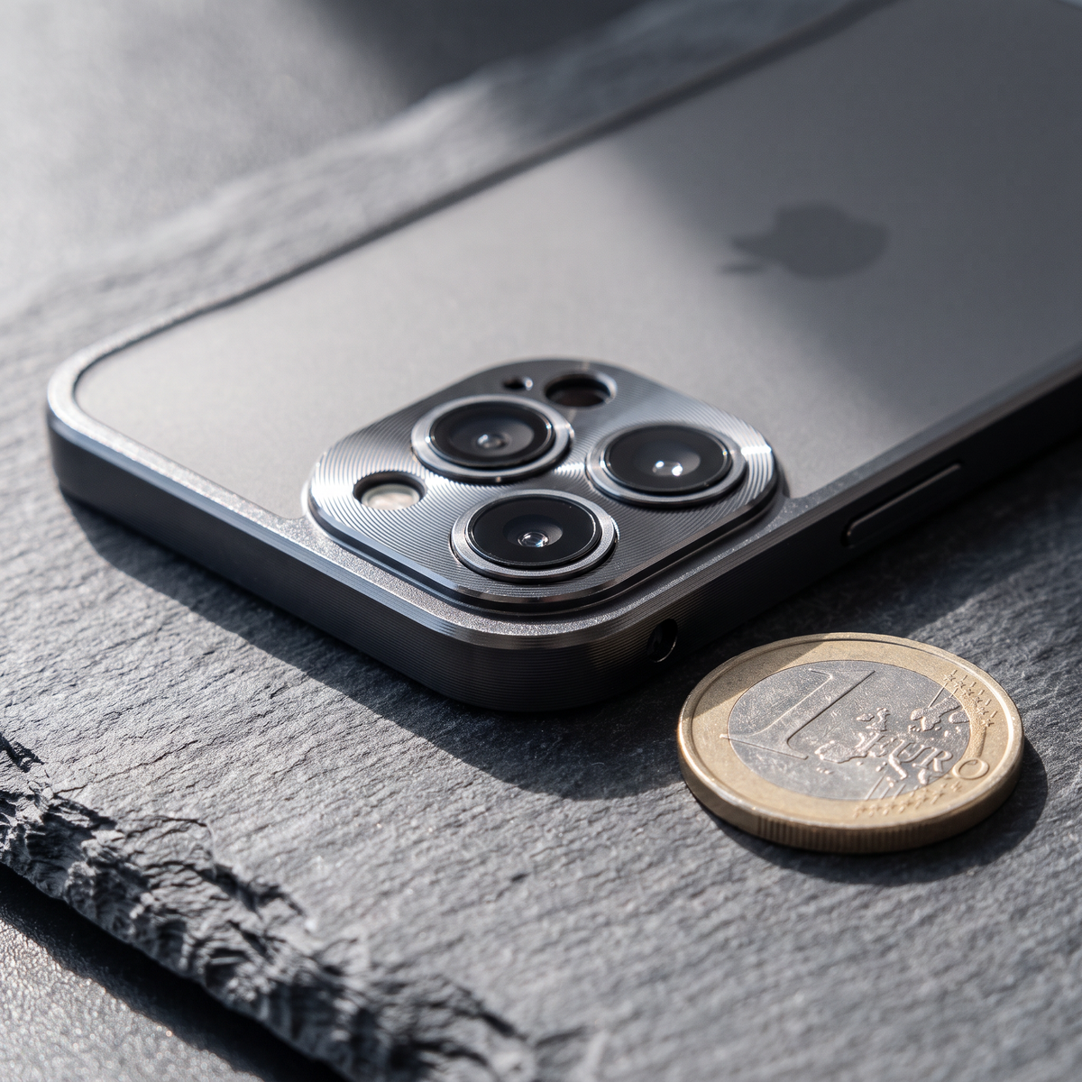 Metalen Telefoonhoesje Camerabescherming Verhoogde Rand Vliegtuigaluminium