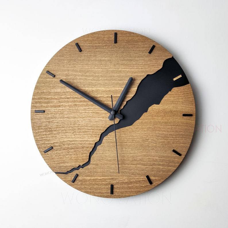 Houten Wandklok 30x30cm met Modern Minimalistisch Design