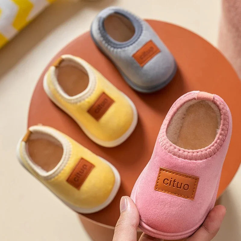 Zachte Winterpantoffels voor Kinderen met Antislipzool Warme Voering Comfort Binnenschoenen Peuters Kleuters