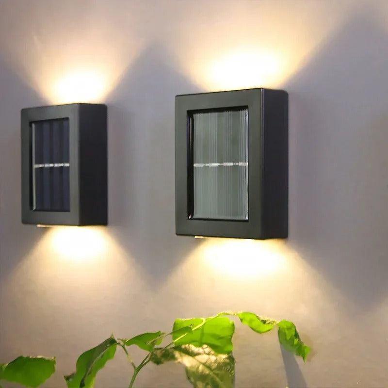 Solar LED Buitenlamp Wandmontage Warmwit Licht Waterdicht IP65 Tuinverlichting Zonne-energie Bewegingssensor