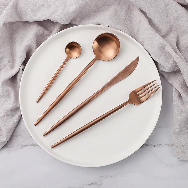 24-Delig Bestekset Roestvrij Staal met Titanium Coating - Modern Design voor Dagelijks Gebruik of Speciale Gelegenheden