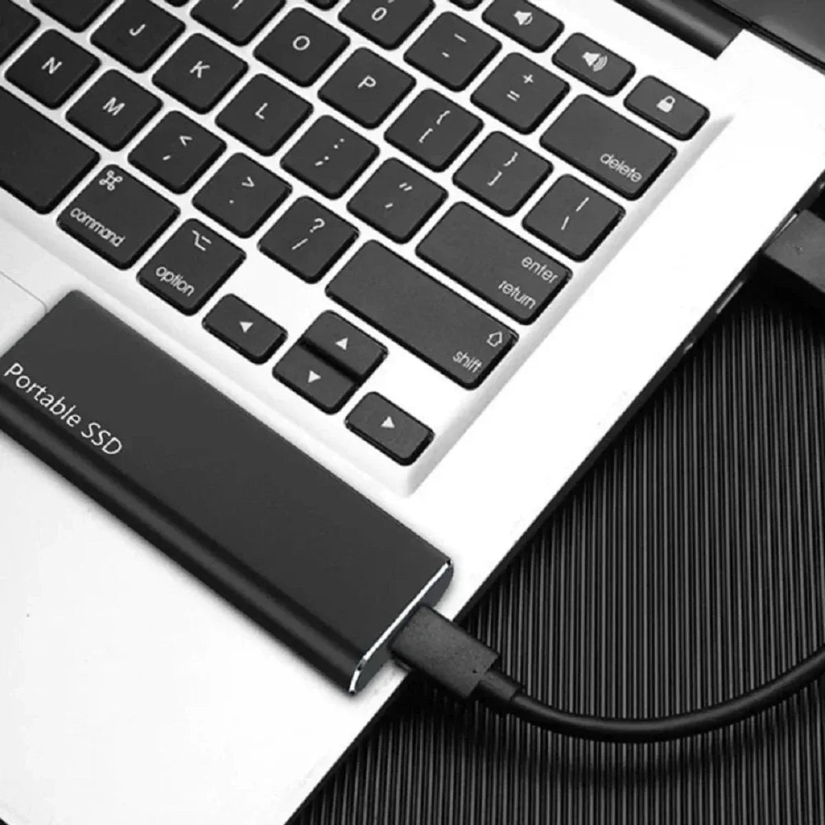 Externe Harde Schijf 4TB USB-C Snelle Datatransfer Bestandsopslag Compact Draagbaar Backup Apparaat Data