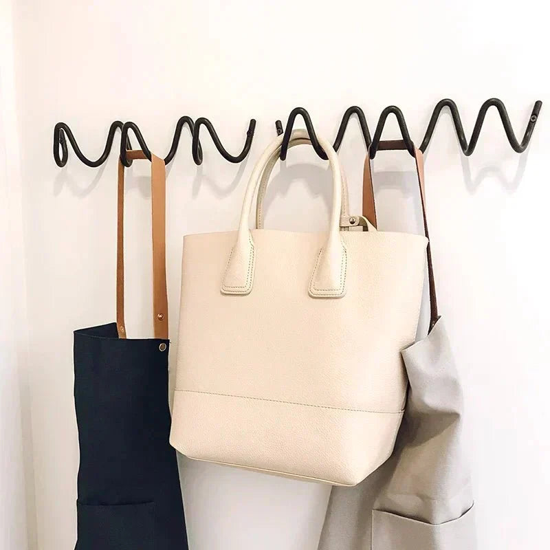 Design wandkapstok van metaal - Minimalistisch en Scandinavisch design