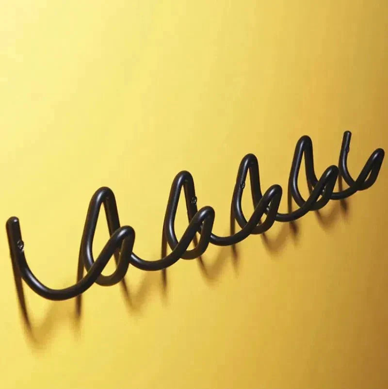 Design wandkapstok van metaal - Minimalistisch en Scandinavisch design