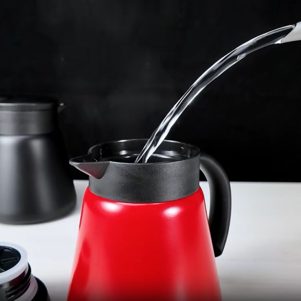 Vacuüm Thermoskan 600ml RVS Dubbelwandig Geïsoleerd voor Koffie Thee Kantoor Keuken Thuis Warm Koud Dranken