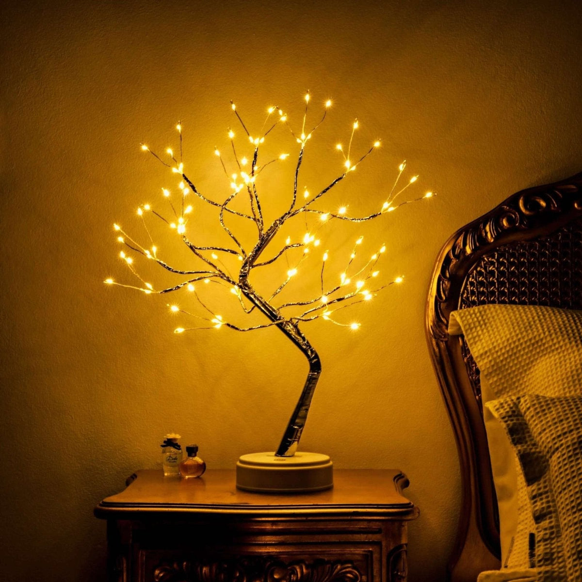 Decoratieve Boomvorm LED Tafellamp met Draadloze Bediening en USB-Voeding - Sfeerverlichting voor Woonkamer en Slaapkamer