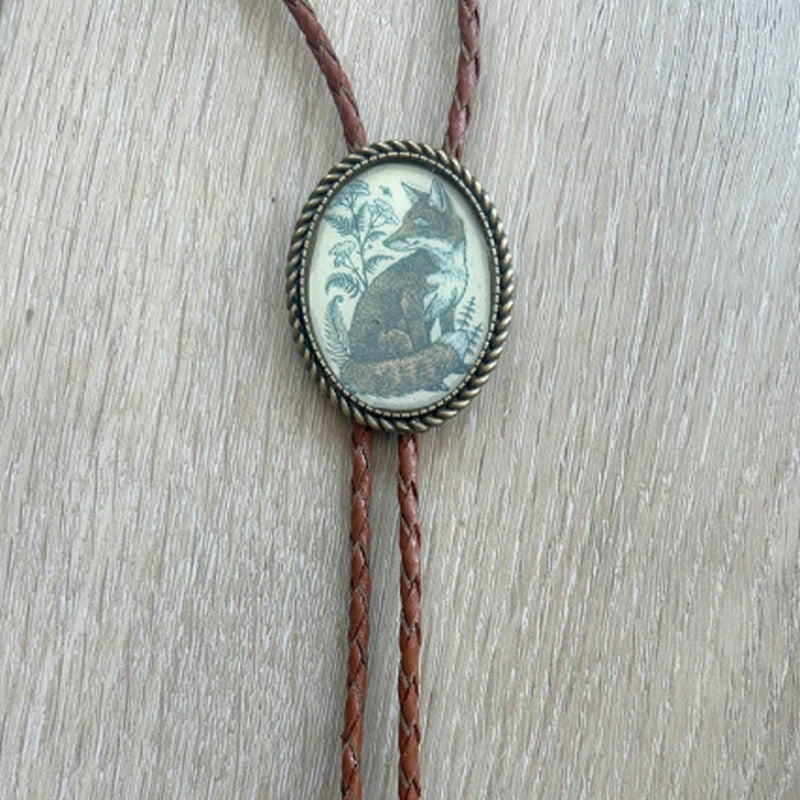 Western Bolo Tie met Kikker en Banjo Motief - Verstelbaar Leren Stropdas voor Authentieke Cowboystijl