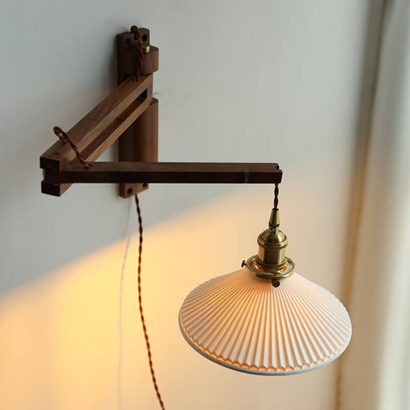 Uitschuifbare wandlamp met gestreept glas en houten arm voor woonkamer slaapkamer hal leeshoek sfeerverlichting