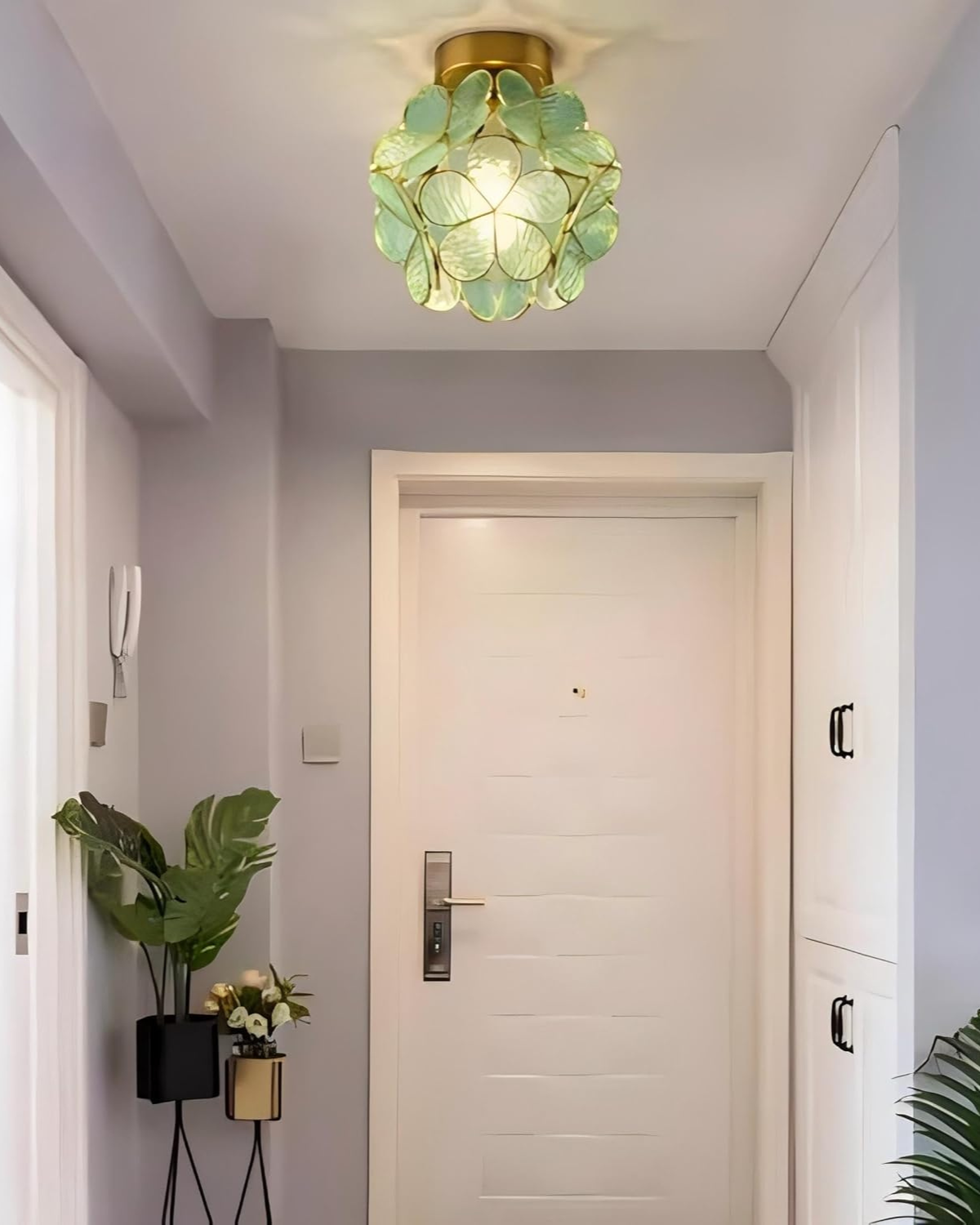 Moderne plafondlamp met bloemdesign in acryl en goudkleurig ijzer - luxe LED designlamp 20 cm
