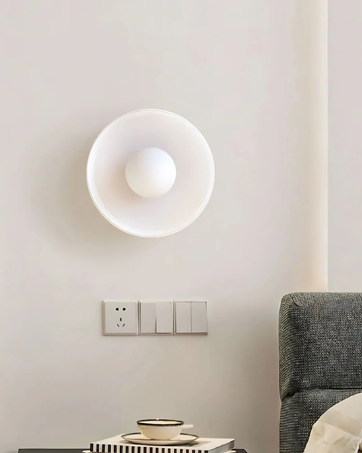 Moderne ronde plafondlamp van glas en ijzer - minimalistische designlamp voor woonkamer en slaapkamer met warme lichtkleur