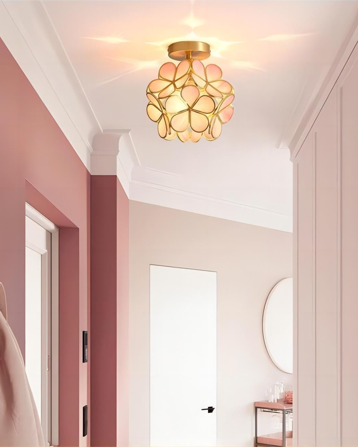 Moderne plafondlamp met bloemdesign in acryl en goudkleurig ijzer - luxe LED designlamp 20 cm