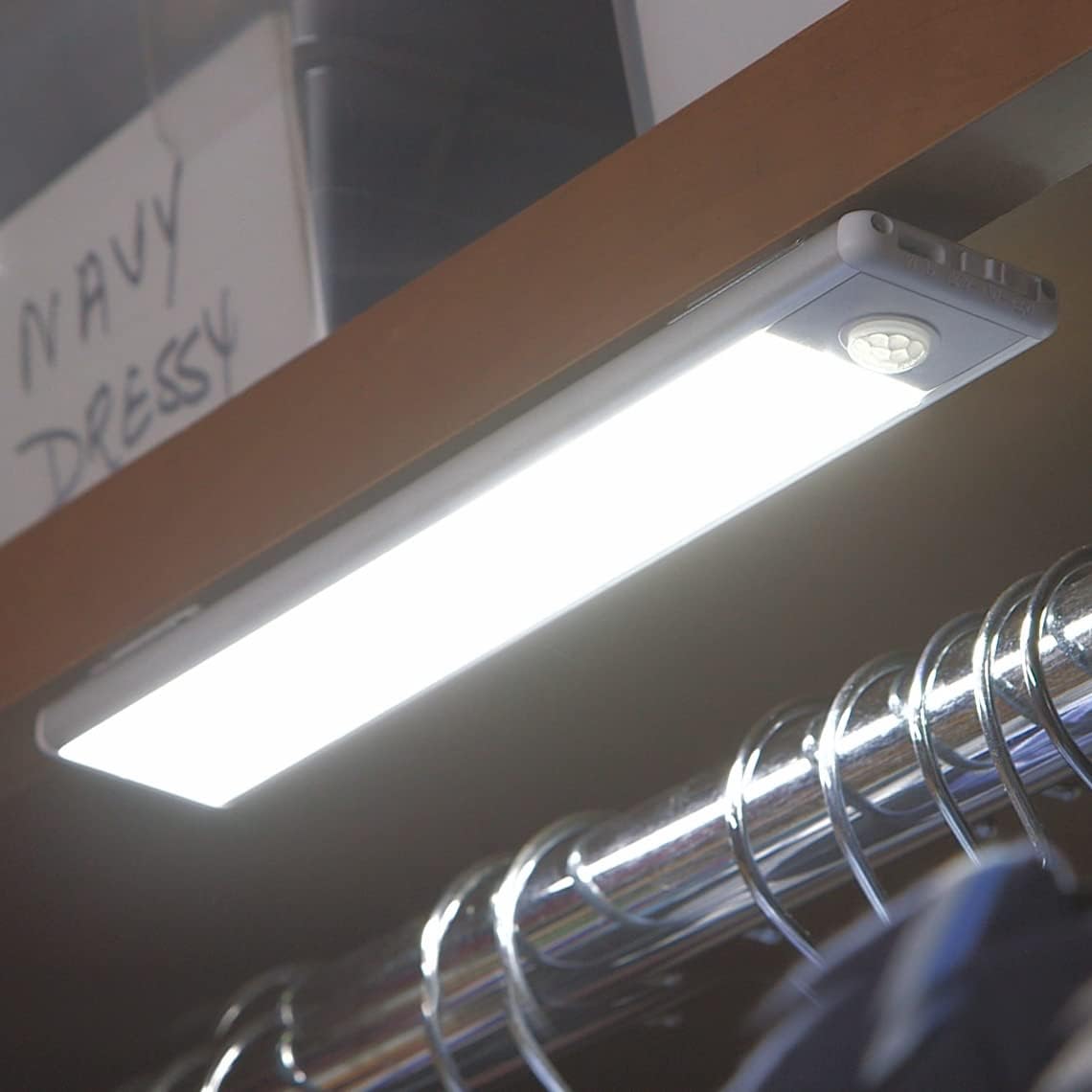 Draadloze LED-Spotlamp met Bewegingssensor - Dimbaar - Kastverlichting op Batterij
